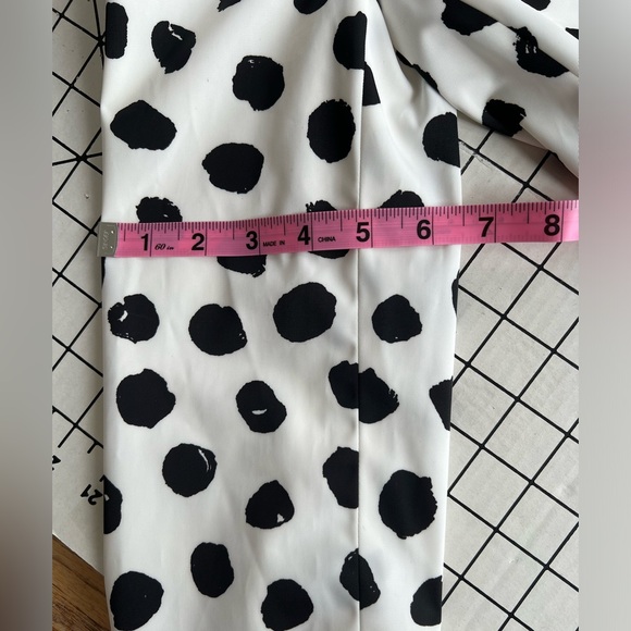 KATE SPADE - polka dot raincoat
*rare find* - Picture 12 of 14